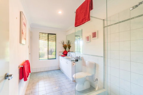 Seatrees Accommodation - C Tourism 10