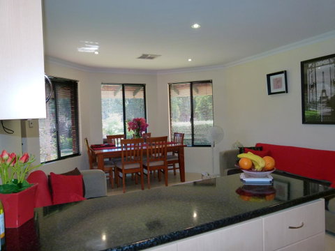 Seatrees Accommodation - C Tourism 18