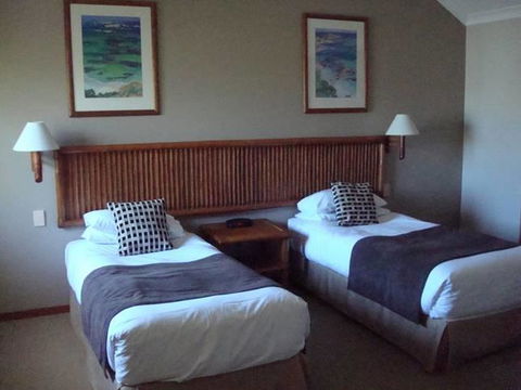 Presidential Bungalow - C Tourism 8