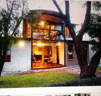 Dunsborough Luxury Villa - C Tourism