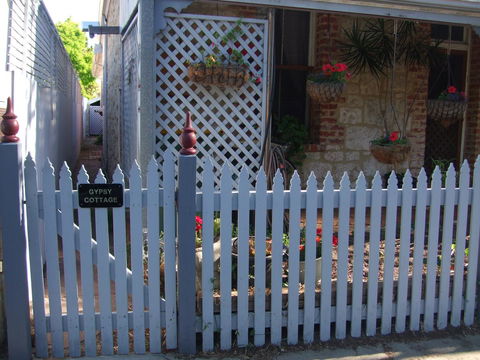 Gypsy Cottage - C Tourism 10