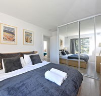 Cottesloe apartment close to beach - C Tourism