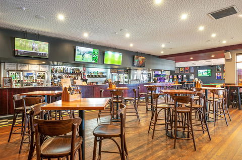 Nightcap At Wanneroo Tavern - C Tourism 8