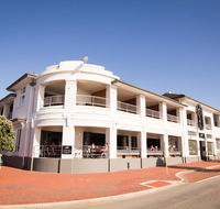 Cottesloe Beach Hotel - C Tourism