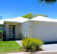 Contemporary Cove - Quindalup - C Tourism