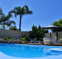 Palms Bed  Breakfast - C Tourism