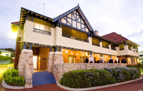 12/26 Yallingup Beach Road - C Tourism 20