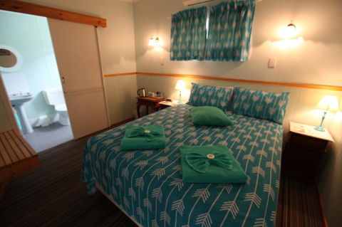 Jacaranda Guest House - C Tourism 11