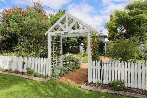 Jacaranda Guest House - C Tourism 2