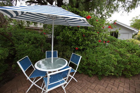 Jacaranda Guest House - C Tourism 31