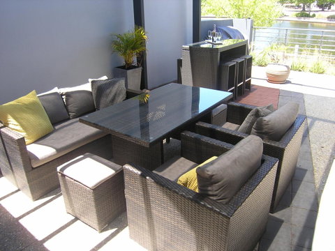 Swan Valley Townhouse - C Tourism 9