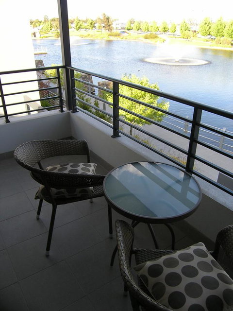 Swan Valley Townhouse - C Tourism 24