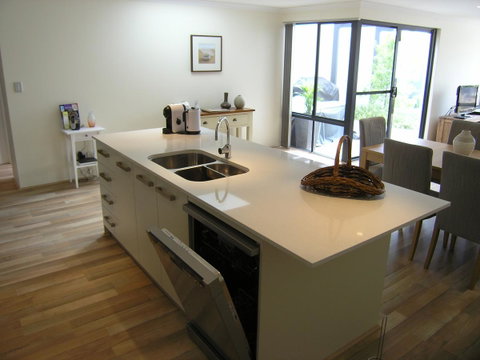 Swan Valley Townhouse - C Tourism 17