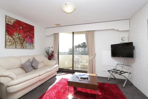 Atrium Hotel Mandurah - C Tourism 42