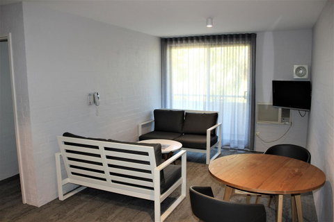 Atrium Hotel Mandurah - C Tourism 4