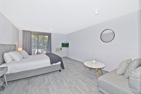 Atrium Hotel Mandurah - C Tourism 14