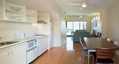 Footprints Preston Beach - C Tourism 22