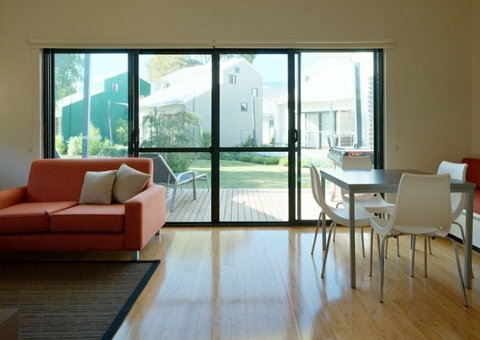 Footprints Preston Beach - C Tourism 23