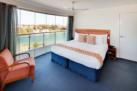 Seashells Mandurah - C Tourism 22