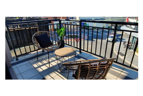 Stylish 1BDR Unit In The Heart Of Subiaco - C Tourism 10