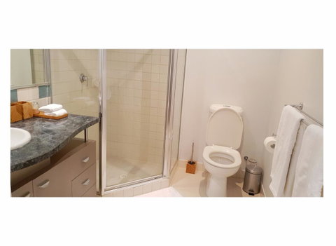 Stylish 1BDR Unit In The Heart Of Subiaco - C Tourism 9