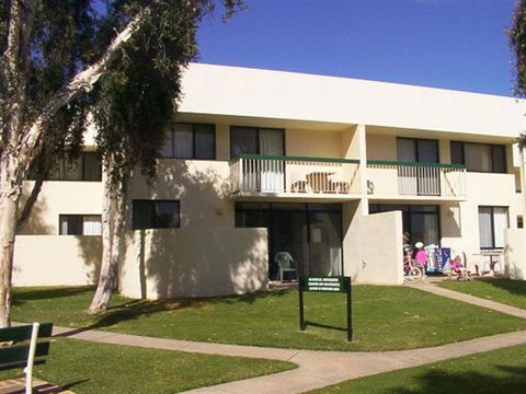 Kalbarri Beach Resort - C Tourism 10