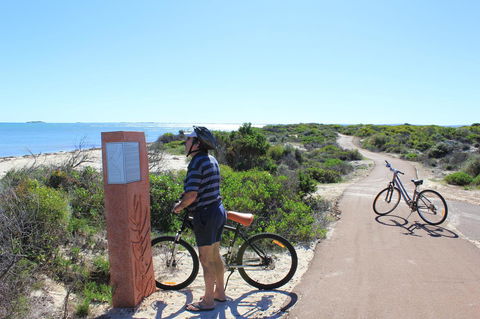 Jurien Beachfront Holiday Units - C Tourism 26