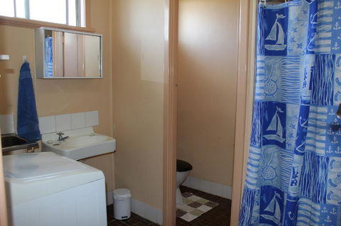 Jurien Beachfront Holiday Units - C Tourism 13