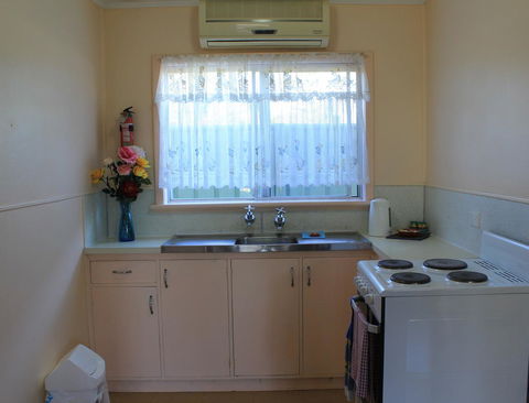 Jurien Beachfront Holiday Units - C Tourism 19