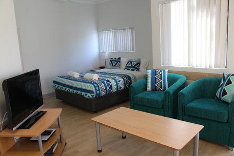 Mandurah Ocean Marina Chalets - C Tourism 9