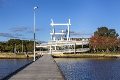 Como Executive Apartment - C Tourism 25