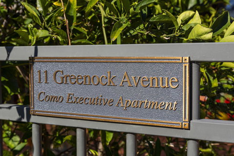 Como Executive Apartment - C Tourism 18