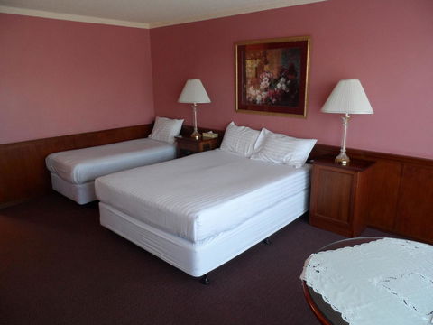 Clifton Motel & Grittleton Lodge - C Tourism 16