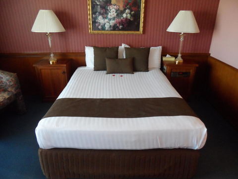 Clifton Motel & Grittleton Lodge - C Tourism 12