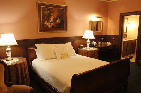 Clifton Motel & Grittleton Lodge - C Tourism 13
