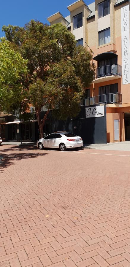Superb 2 BR East Perth Riverside Apartment Location Comfort And Space 45 - C Tourism 1