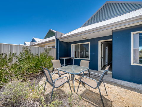 Seafront Unit 60 - C Tourism 1