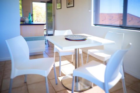 Cottesloe Marine Apartment - Executive Escapes - C Tourism 2