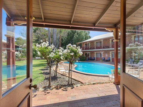 Heritage Country Motel - C Tourism 4