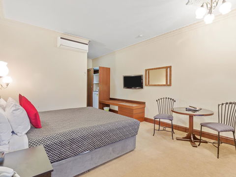 Heritage Country Motel - C Tourism 9