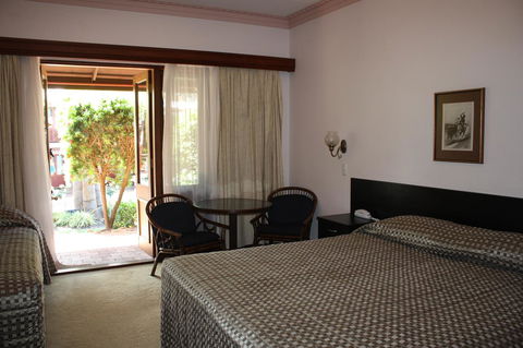 Heritage Country Motel - C Tourism 31