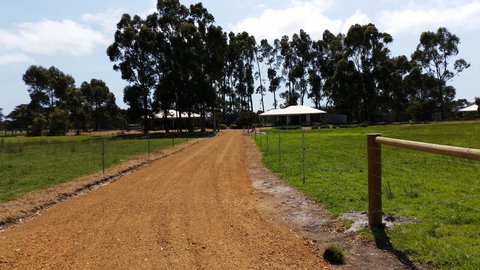 Cosy Corner Chalets - C Tourism 19