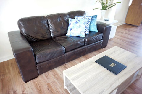 Studio 302 With Ocean Views - C Tourism 12
