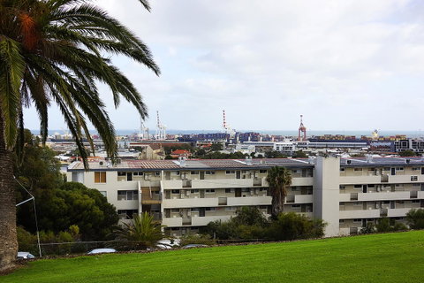 Studio 302 With Ocean Views - C Tourism 27