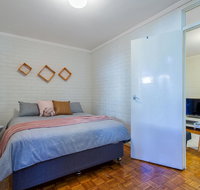 Fremantle Coastal Stay - 1 Bedroom Central Apartment - C Tourism