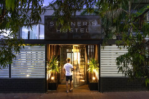 Spinners Hostel - C Tourism 0