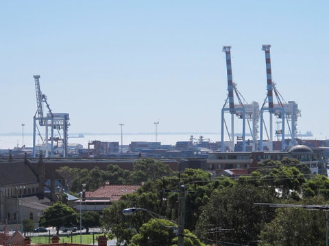 Studio 204 With Harbour, Ocean And Sunset Views From The Balcony - C Tourism 11