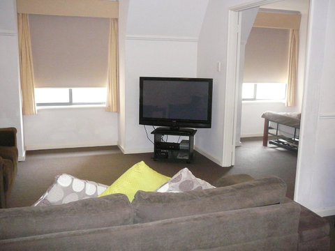 Dragonfly Apartment On Regal - C Tourism 11