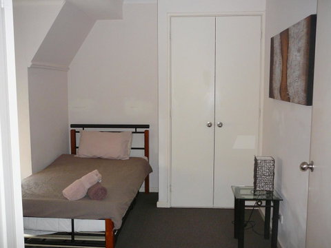 Dragonfly Apartment On Regal - C Tourism 13