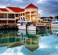 The Marina Hotel - Mindarie - C Tourism